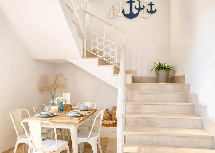 Tatil Evi Alex On The With Sea View *